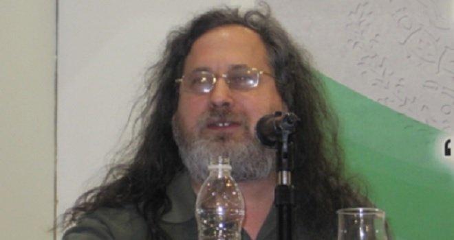 Richard Stallman en contra de Ubuntu