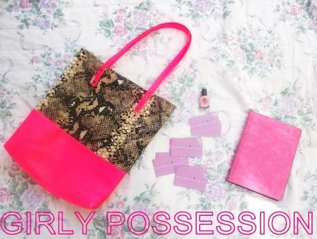 New in: Girly possession New in: Girly possession