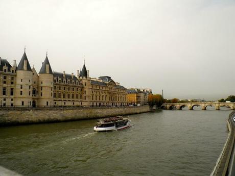 París en Octubre: alrededores de Notre Dame París en Octubre: alrededores de Notre Dame