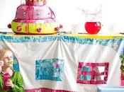 Casitas juego bajo mesa