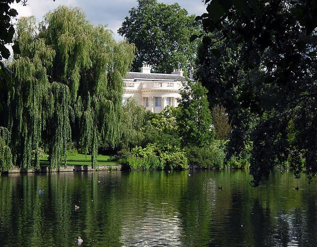 Regent´s Park: jardines, casonas e ingleses semicalatos