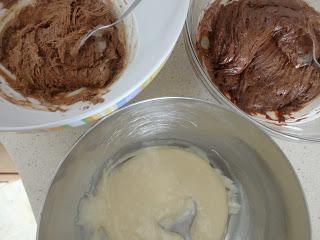 3 Chocolates Oreo Fudge Bars 3 Chocolates Oreo Fudge Bars