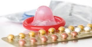 ¿La píldora anticonceptiva interacciona con…..?