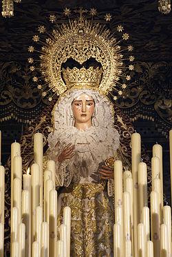 SEMANA SANTA, OLOR A FLORES Y A INCIENSO