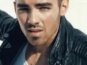 Página asegura tener video sexual Jonas nueva novia Blanda Eggenschwiler