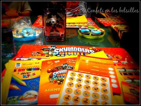 Presentación Skylanders y receta Cupcakes Presentación Skylanders y receta Cupcakes