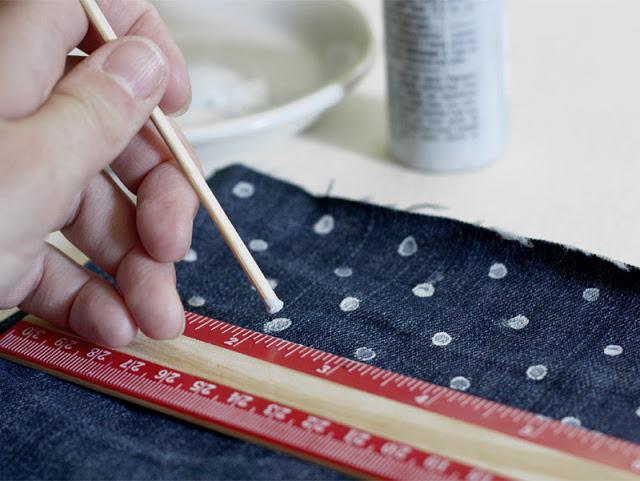 Renueva unos vaqueros con lunares