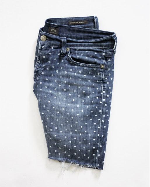 Renueva unos vaqueros con lunares