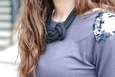 Backless + psychedelic snake print! Backless + psychedelic snake print!