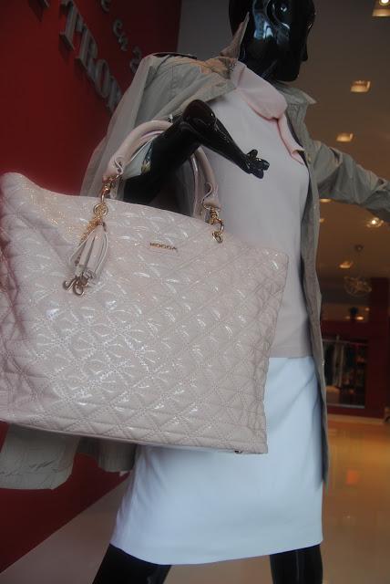 PRACTICA GUIA PARA QUE AVERIGUES QUE COLOR REALZA TU BELLEZA.