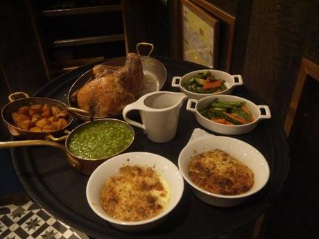 Chez Coco el encanto de la rôtisserie francesa en Barcelona menu pollo chez coco restaurante