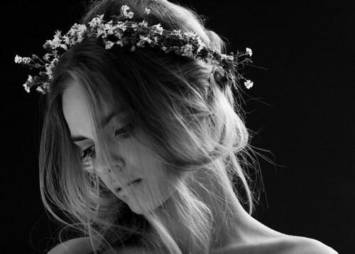 FLOWERS CROWN