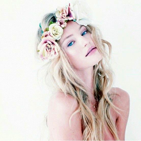 FLOWERS CROWN