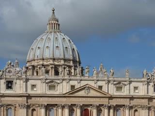 Intento de suicidio en la cúpula del Vaticano