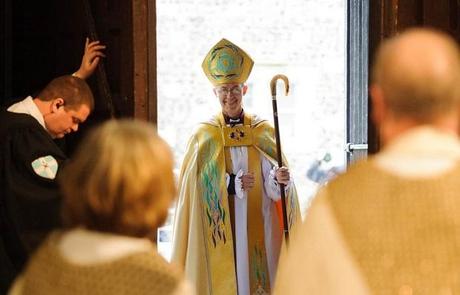 Justin Welby: “Jesús nos llama a dejar la comodidad y buscar su mano en la tormenta”