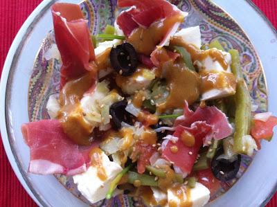 Judías Verdes Con Mozzarella, Jamón Y Vinagreta De Soja