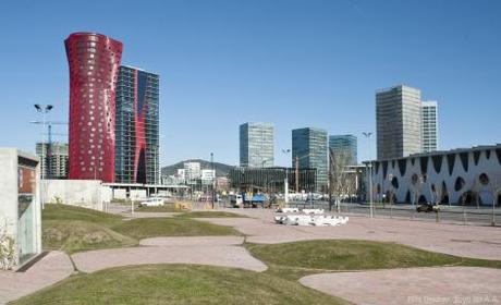 La huella del “Pritzker 2013″ en España Porta_Fira_-Toyo-Ito