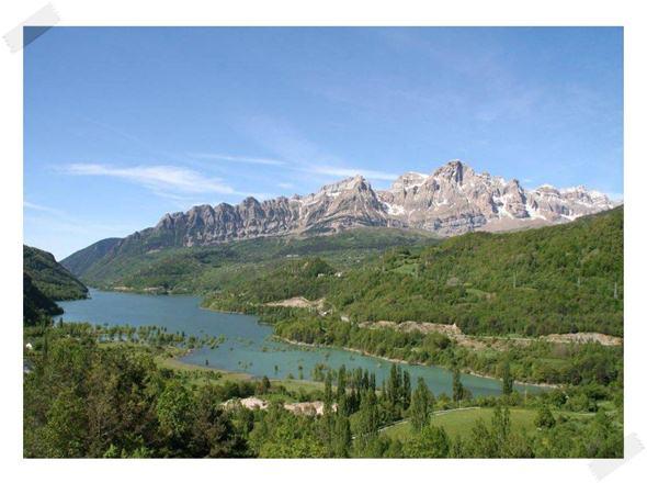 Paseo por el Valle de Tena