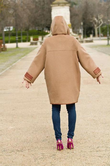  photo Animated-coat_zps3605aaec.gif