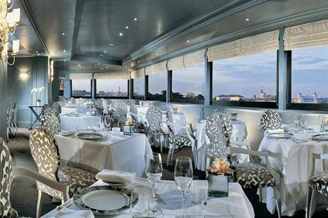 El restaurante se ubica en la terraza y ofrece una exclusiva vista de la ciudad eterna.  Foto: / Hotel Eden