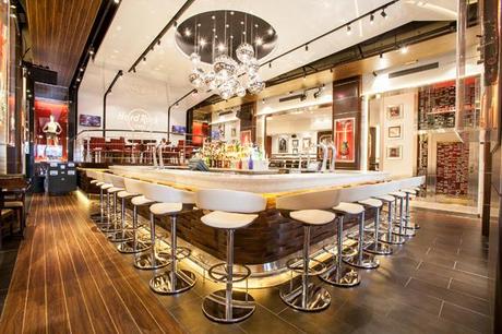 HARD ROCK CAFE BARCELONA ESTRENA SU NUEVO LOCAL HARD-rock-cafe-reinauguracion-barcelona-04