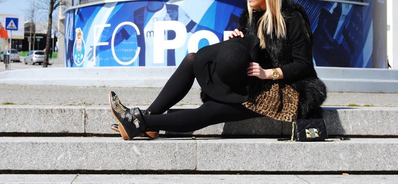 Leopard skirt Porto.