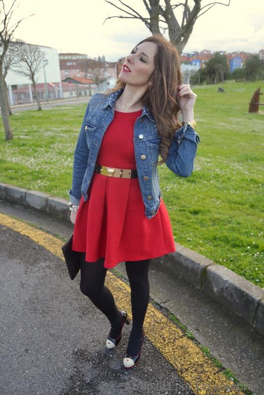 RED DRESS