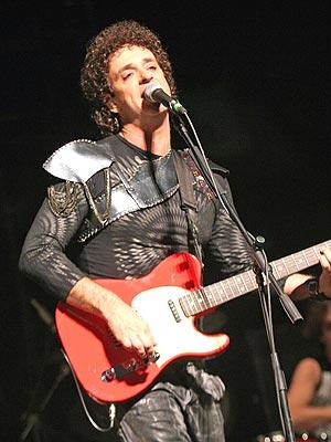 Gustavo Cerati cumplirá tres años en coma; aun no muestra mejoría
