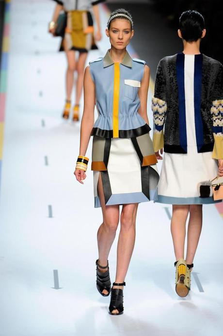 Tendencias Primavera 2013-Universidad Jannette Klein 3.-Fendi