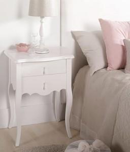 Dormitorios en blanco con sabor vintage