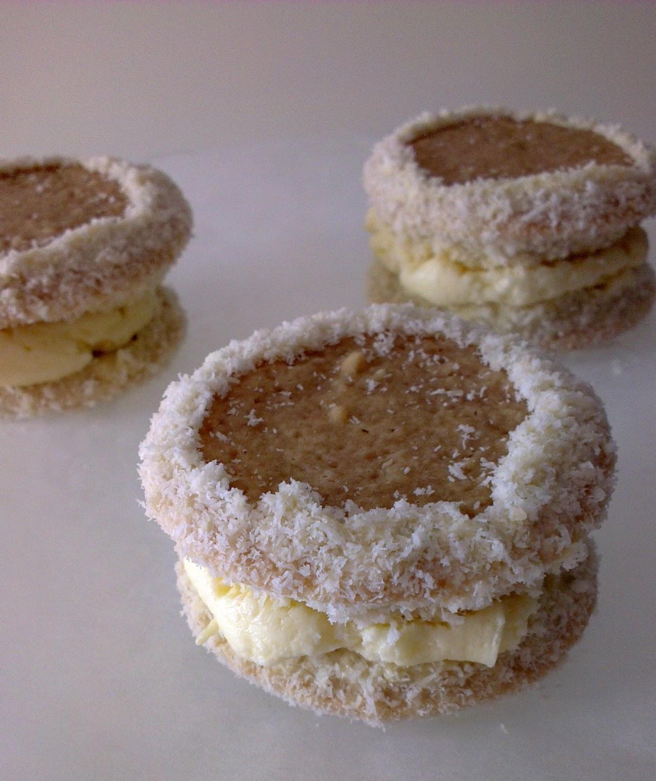 ♥ Whoopie pies de coco y chocolate blanco 