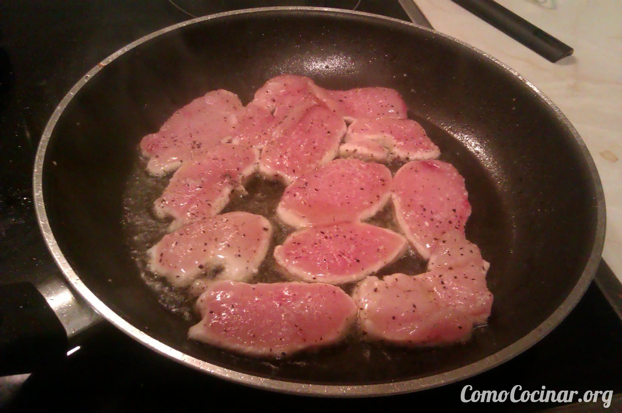 Paso a paso pollo con salsa de almendras