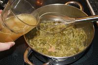 Albondigas de Pollo en Salsa de Pimientos verdes