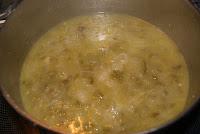 Albondigas de Pollo en Salsa de Pimientos verdes