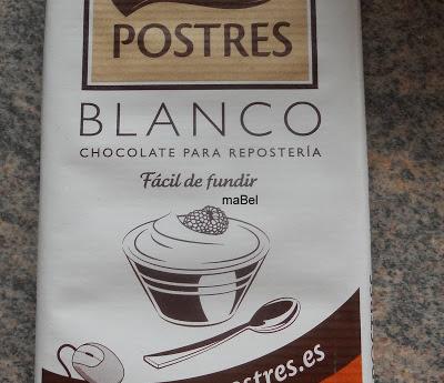 Huevo de pascua queso y ratones