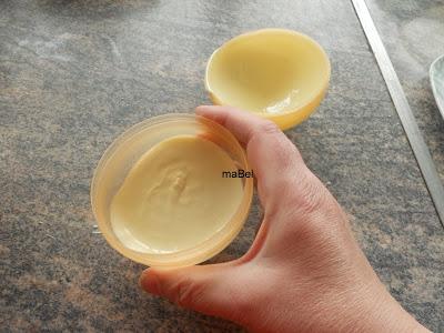 Huevo de pascua queso y ratones