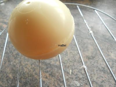 Huevo de pascua queso y ratones