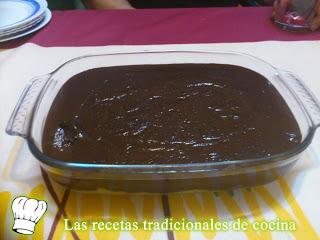 Receta del postre tradicional de la abuela o plat montat