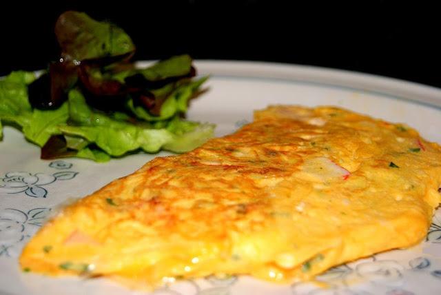 Tortilla francesa de Txaka, Pavo braseado y Queso Cheddar