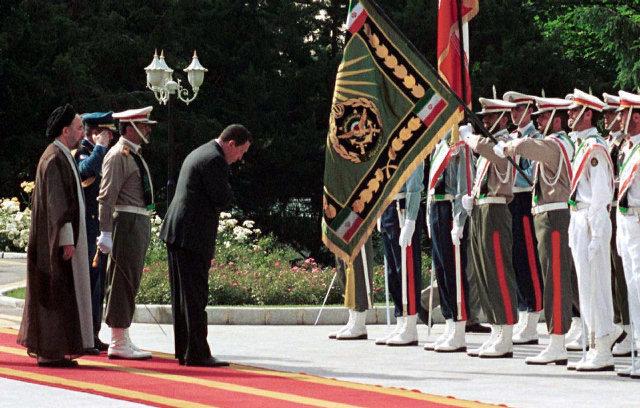 CHAVEZ Y MADURO OTORGARON PASAPORTES A HEZBOLLAH