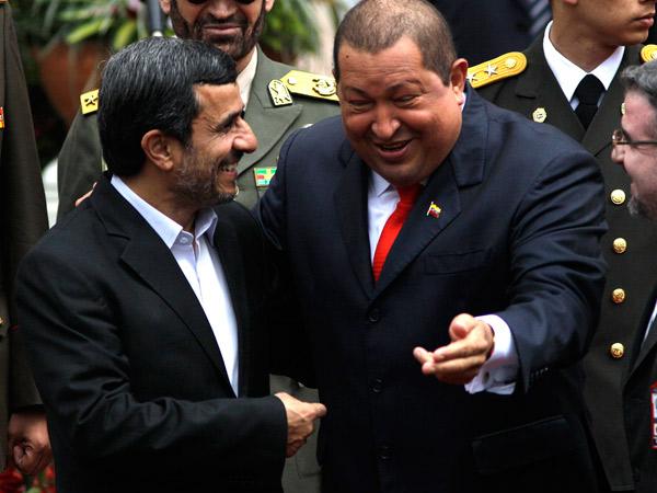 CHAVEZ Y MADURO OTORGARON PASAPORTES A HEZBOLLAH