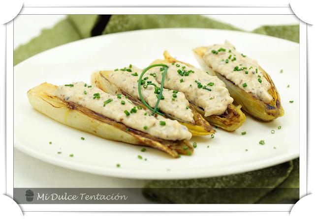 Endibias a la Plancha con Salsa Bagna Cauda