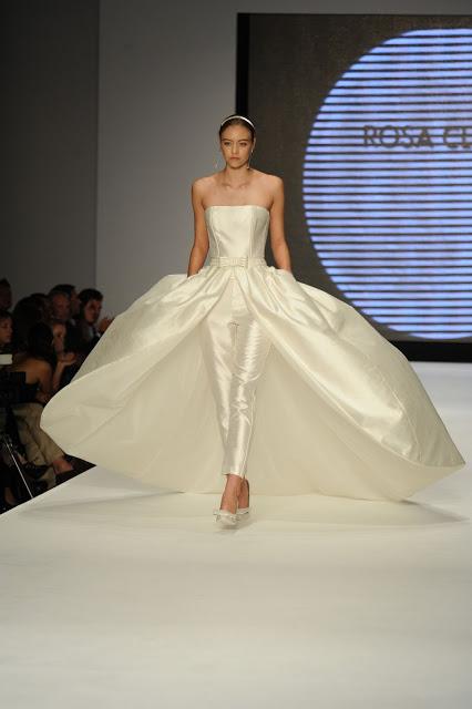 Rosa Clará abre su primera tienda en Estados Unidos llevándose el premio a la Diseñadora de Novias del Año en la Miami Fashion Week