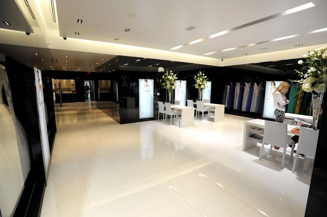 Rosa Clará abre su primera tienda en Estados Unidos llevándose el premio a la Diseñadora de Novias del Año en la Miami Fashion Week