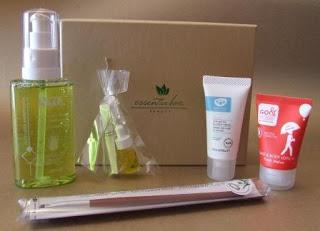 ESSENTIA BOX – la primera cajita en España con productos naturales