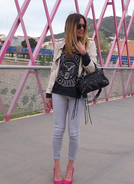 Rock & Rolled up Jeans