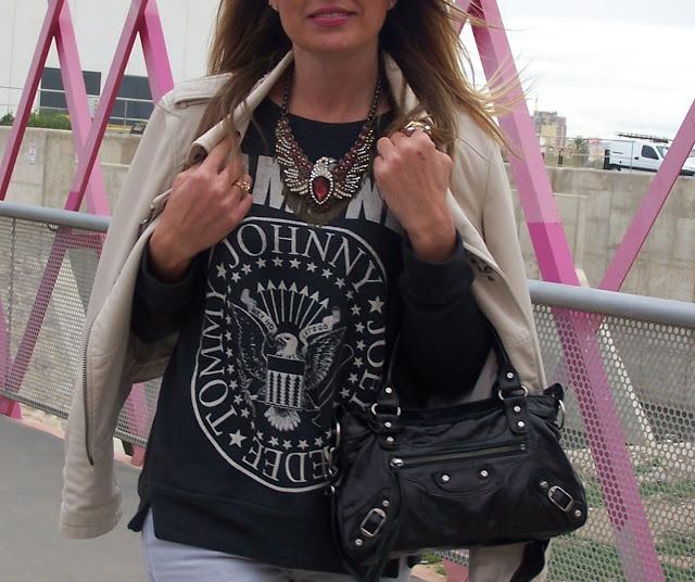 Rock & Rolled up Jeans