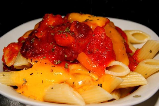 Penne a la Siciliala con Queso Fundido