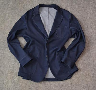 Review Americana Puño camisero de López Aragón.