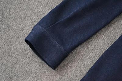 Review Americana Puño camisero de López Aragón.